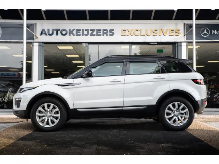 Land Rover Range Rover Evoque 2.0 TD4 SE  Image 3