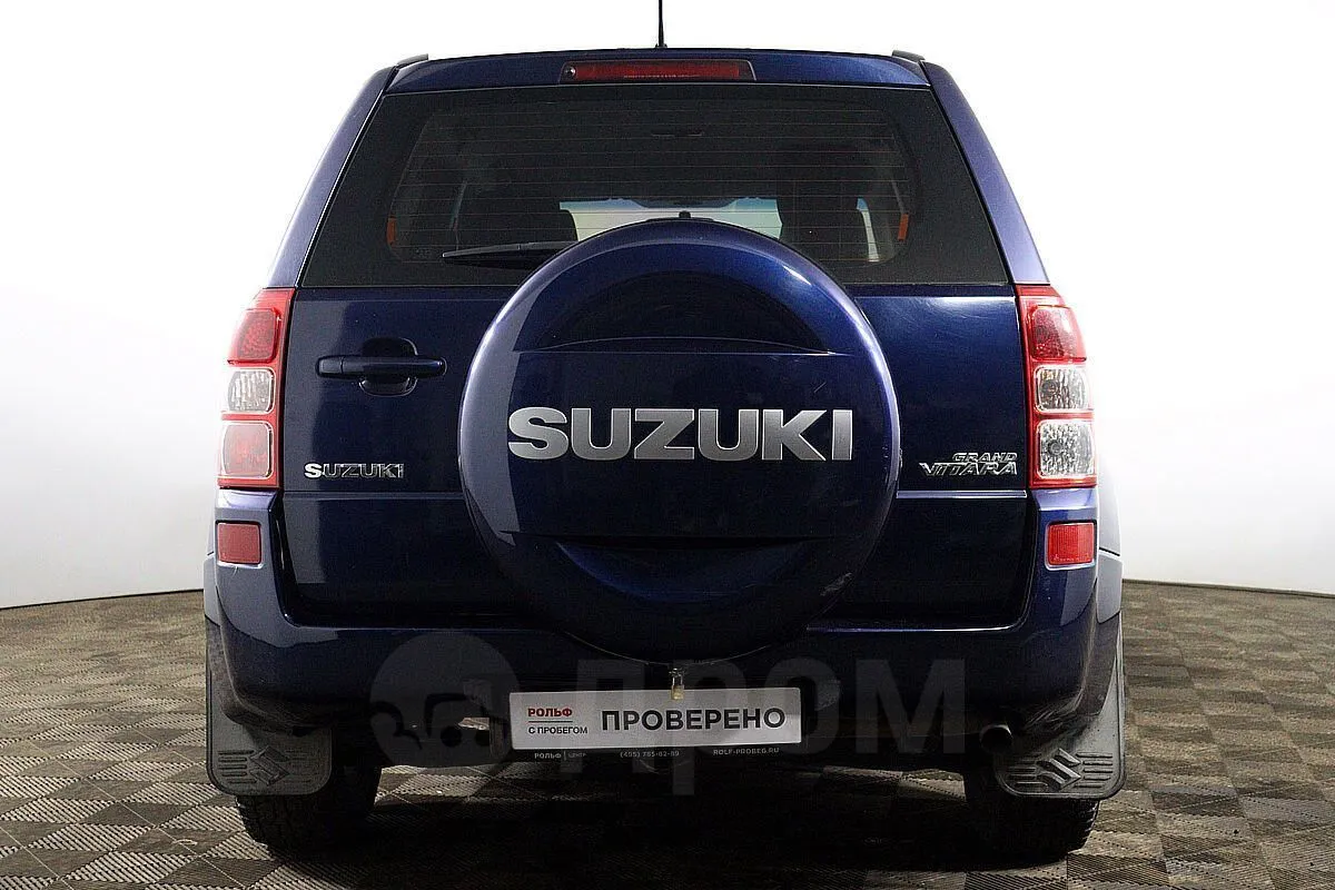 Suzuki Grand Image 6